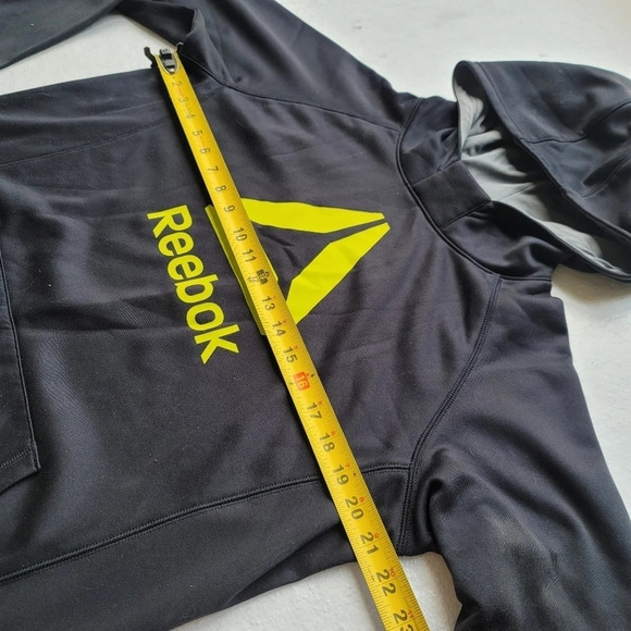 Reebok Boys Black Yellow Logo Hoodie Sweatshirt PlayWarm Kangaroo Pocket XL - Picture 5 of 8